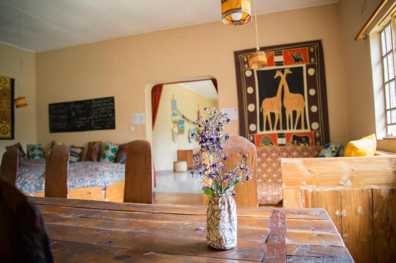 Blend Lodge And Kitchen - Pakachere ゾンバ エクステリア 写真
